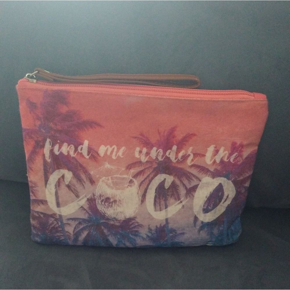 Like New Cosmetic Bag